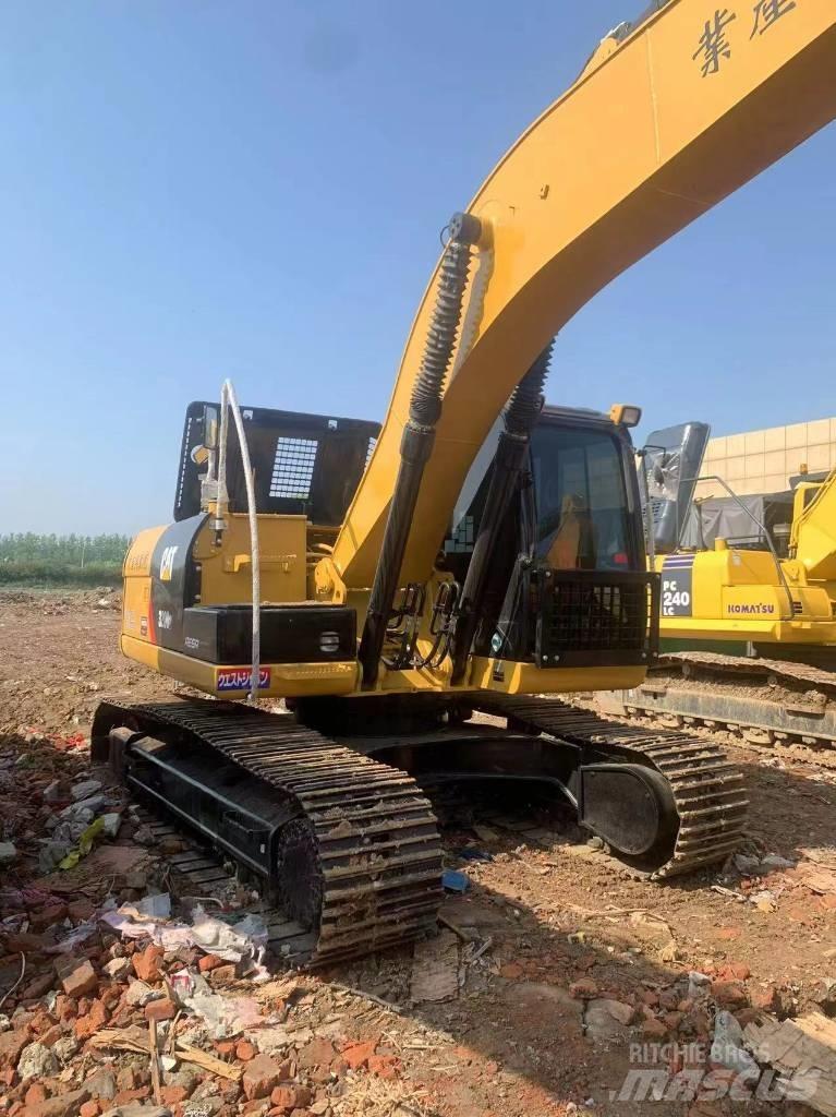 CAT 320 D Paletli ekskavatörler