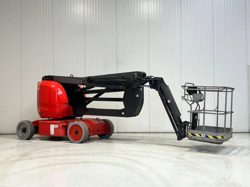 Manitou 150AETJ Körüklü personel platformları