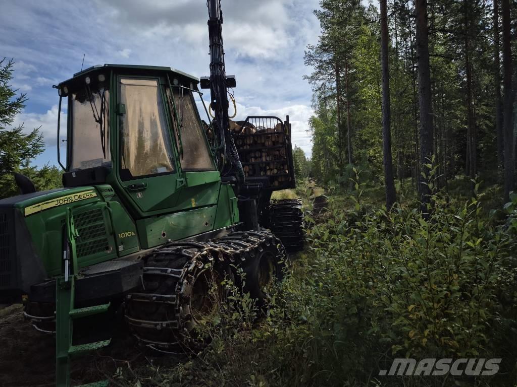 John Deere 1010 E Tomruk yükleyici traktörler