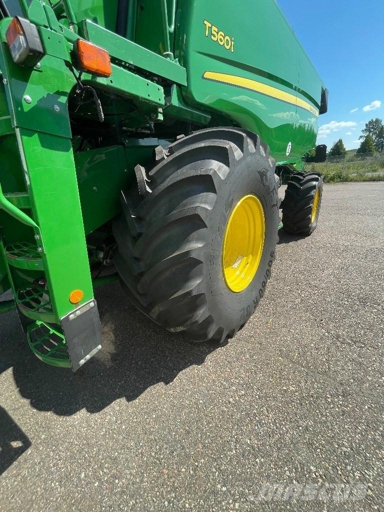 John Deere T 560 i Biçerdöverler