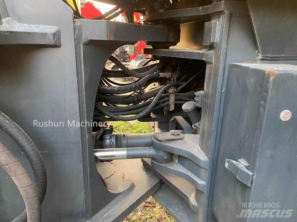Komatsu WA 470 Tekerlekli yükleyiciler