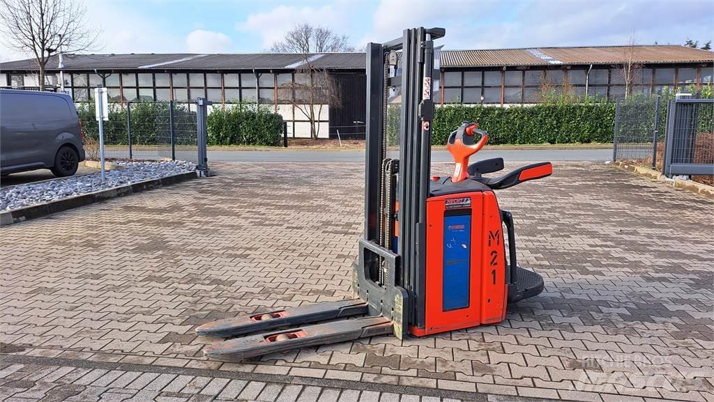 Linde L14AP Yaya kumandali istif makinasi