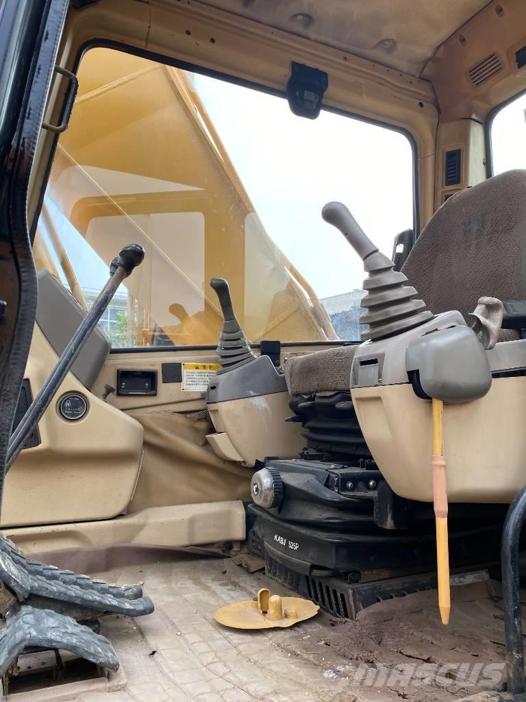 CAT 325 B L Paletli ekskavatörler