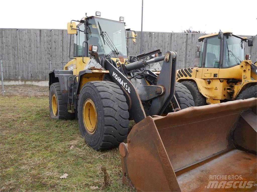 Komatsu WA 200 PZ Tekerlekli yükleyiciler