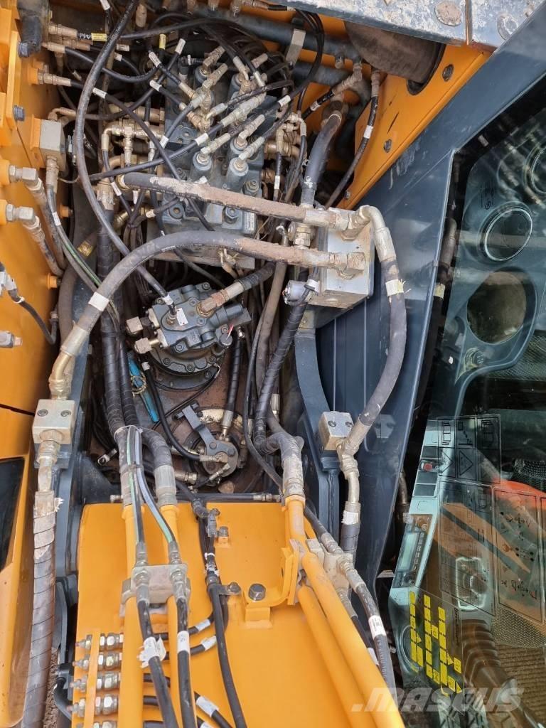 Hyundai HX 140 L Paletli ekskavatörler