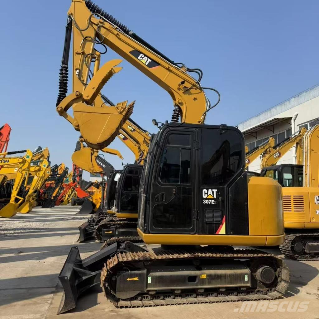 CAT 307 E2 Paletli ekskavatörler