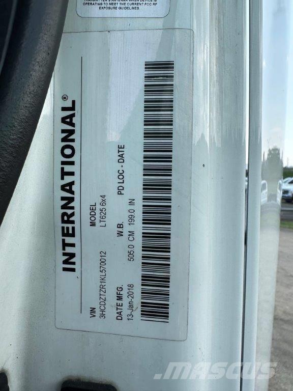 International LT Çekiciler