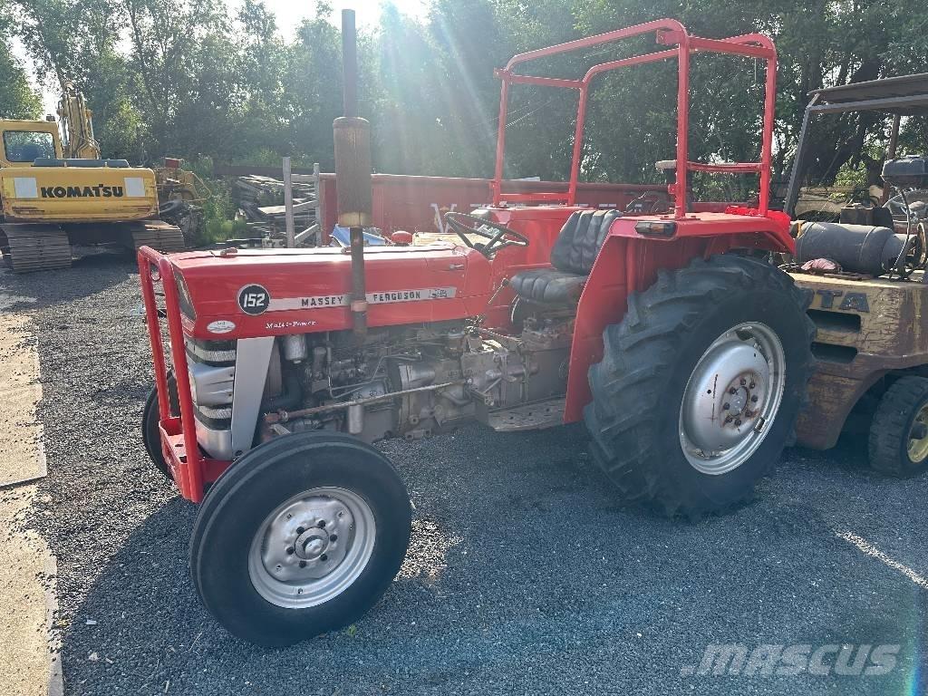 Massey Ferguson 152 Traktörler