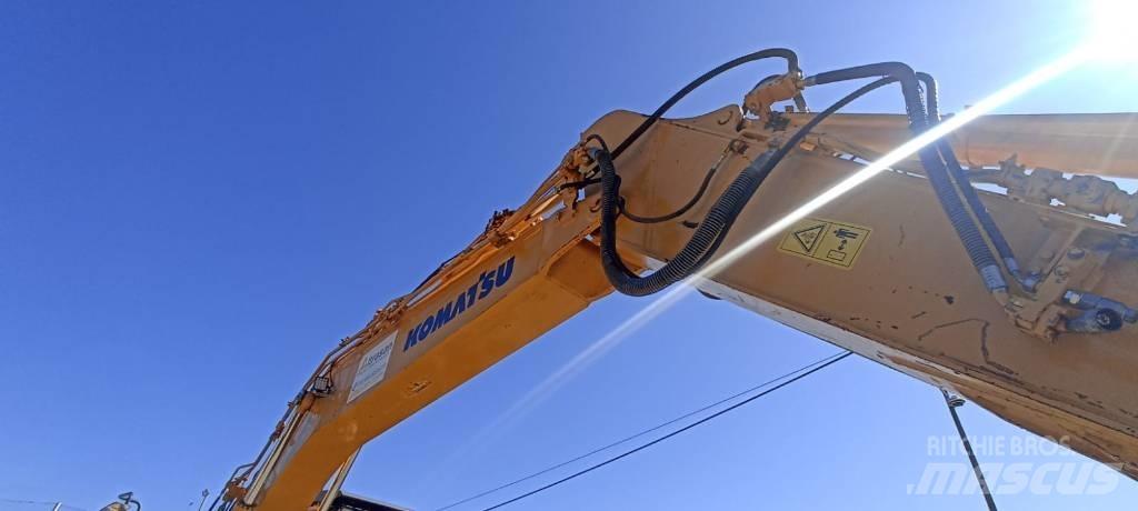 Komatsu PC 210 NLC-8 Paletli ekskavatörler