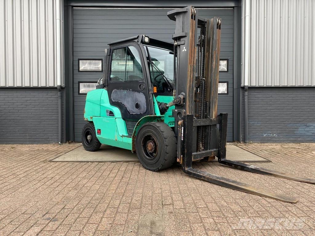 Mitsubishi FG50NT LPG'li forkliftler