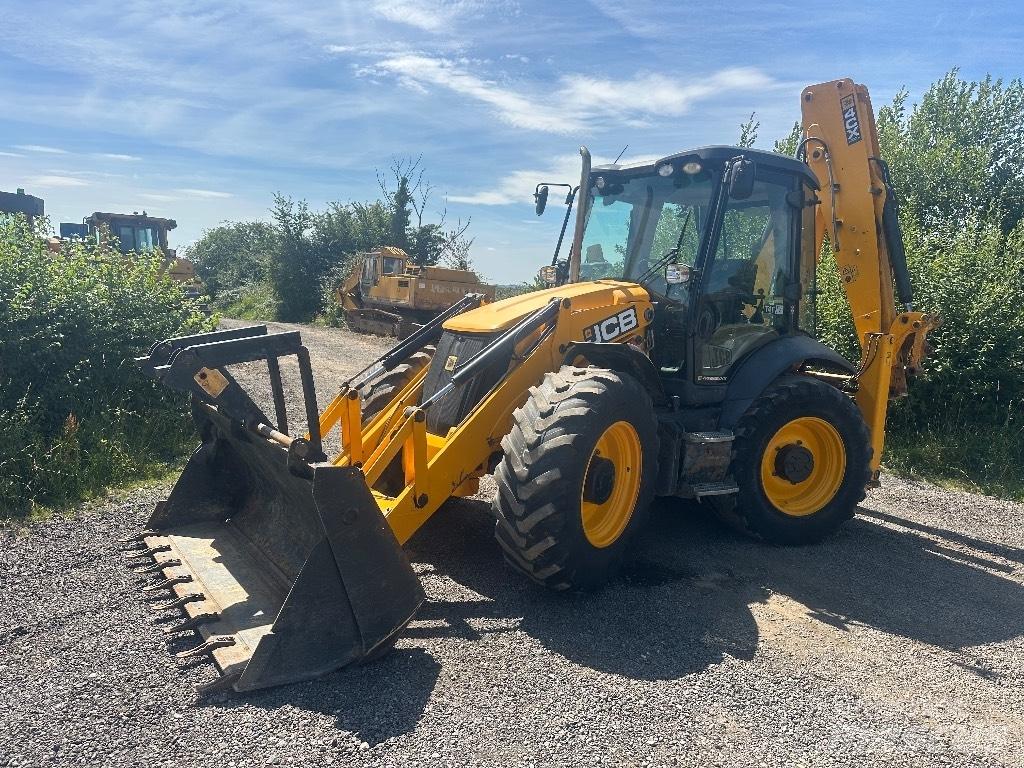 JCB 4 CX SM Kazıcı yükleyiciler - beko loder