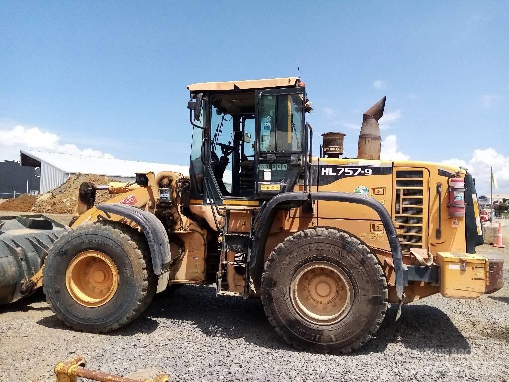 Hyundai HL 757-9 Tekerlekli yükleyiciler