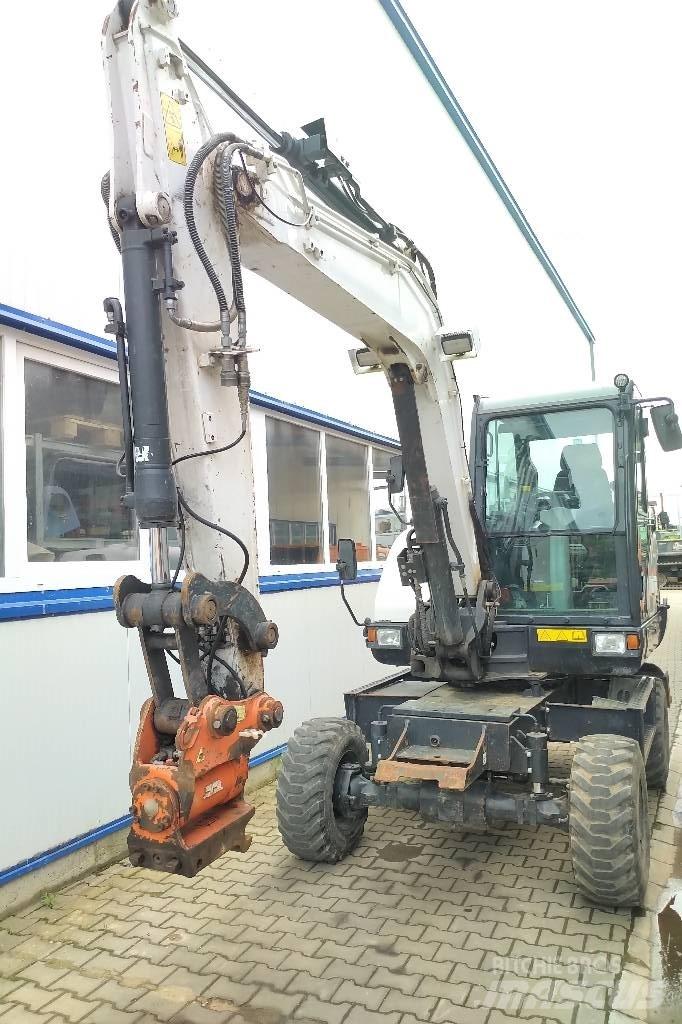 Bobcat W57 Lastik tekerli ekskavatörler