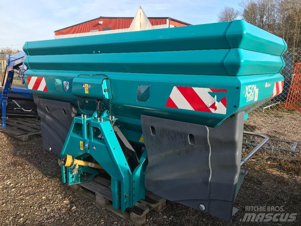 Sulky X 50+ Econov Mineral gübre dagiticilar