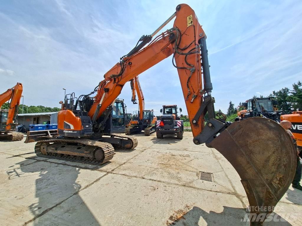 Doosan DX 235 LCR-5 Paletli ekskavatörler