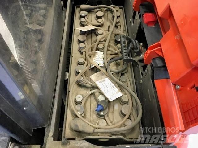 Toyota SWE 120 L Yaya kumandali istif makinasi
