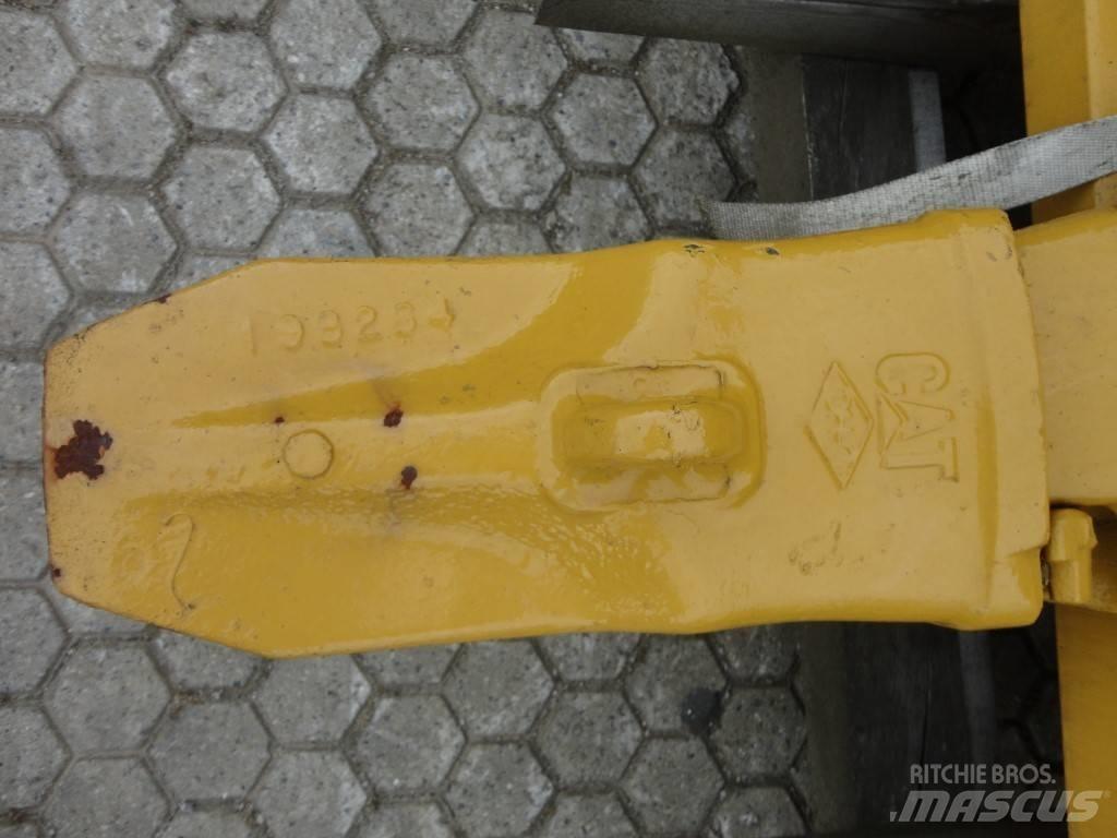 CAT 374 CAT bucket Kovalar