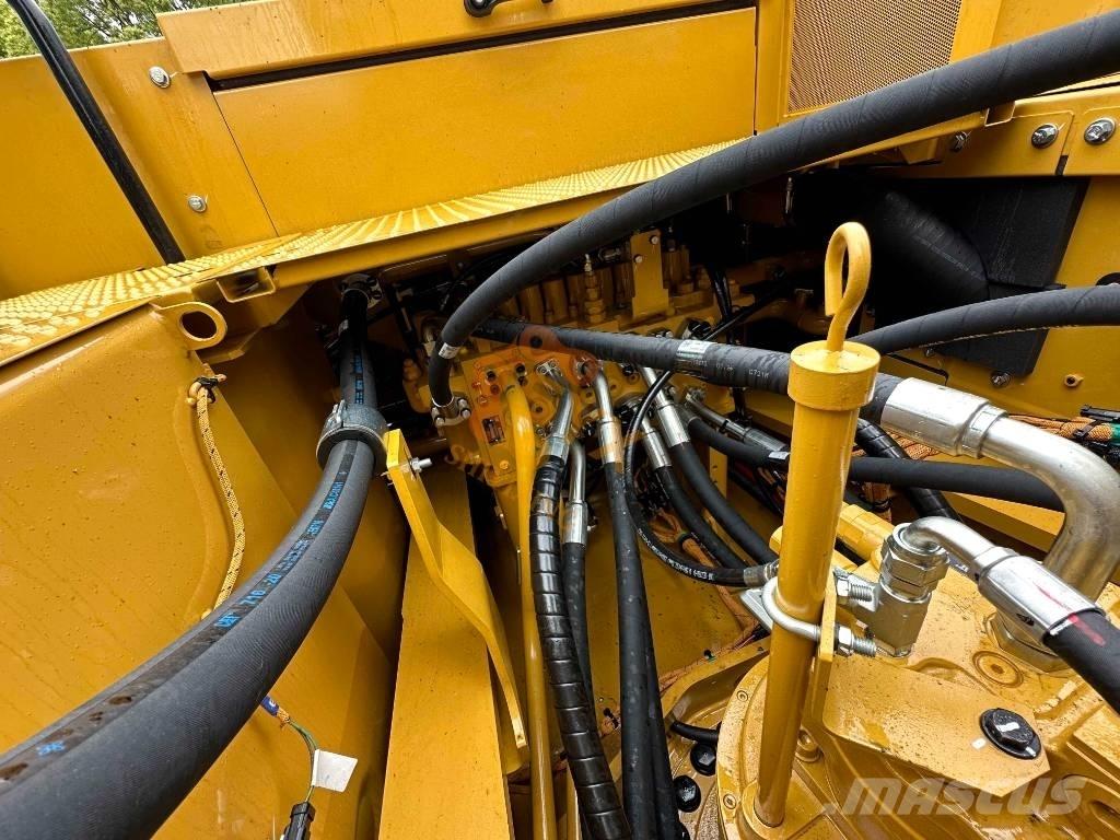 CAT 336 NEXT GEN Paletli ekskavatörler