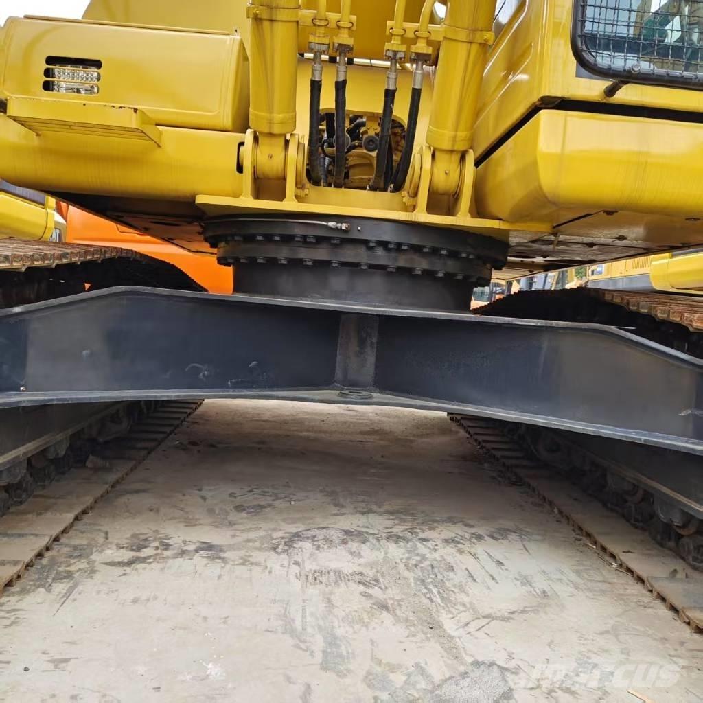 Komatsu PC 220-8 Paletli ekskavatörler
