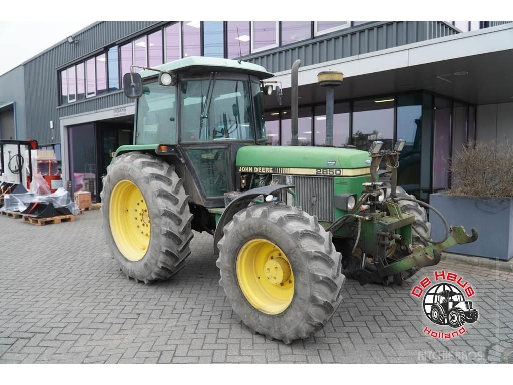 John Deere 2850 Traktörler