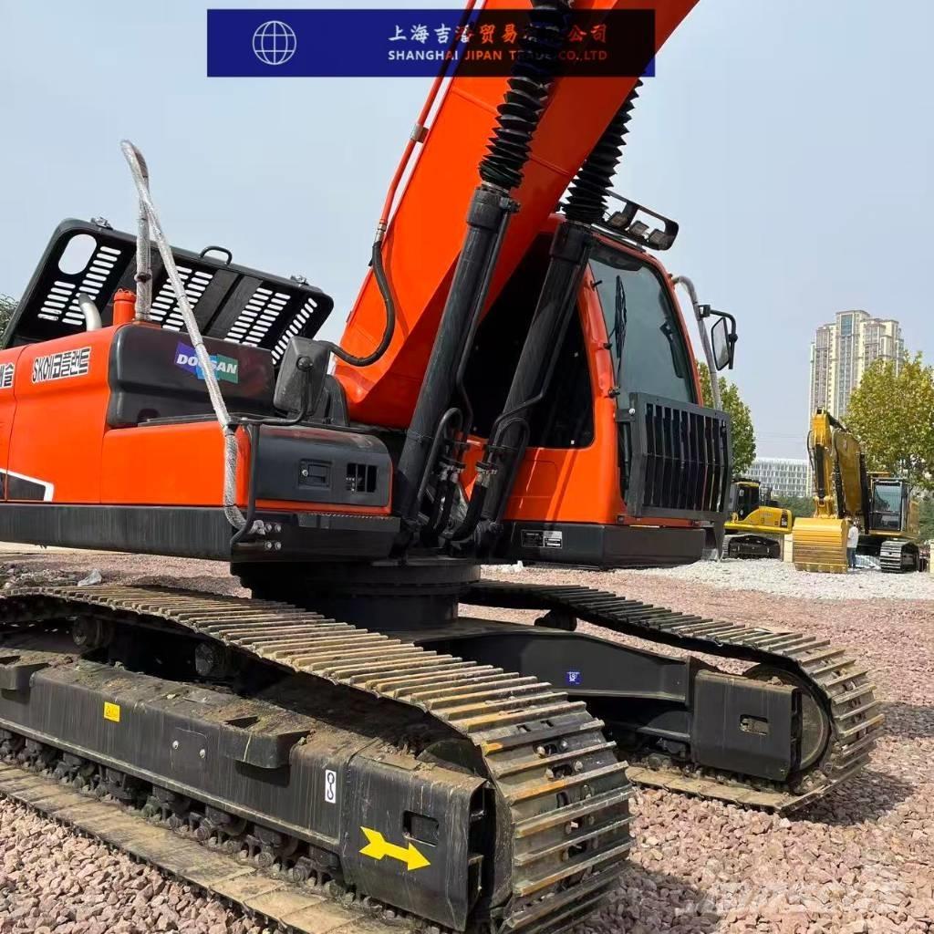 Doosan DX 225 Paletli ekskavatörler