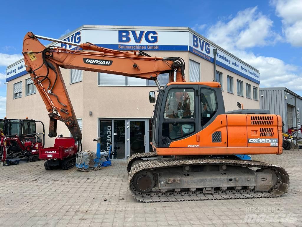 Doosan DX 180 LC-3 Paletli ekskavatörler