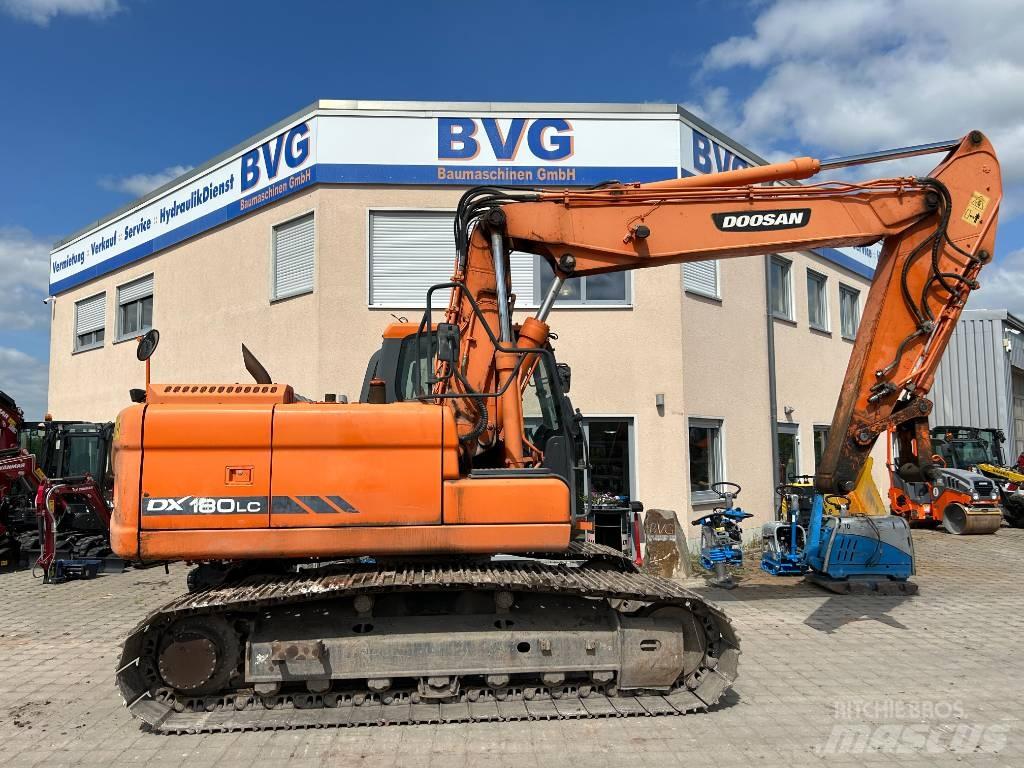 Doosan DX 180 LC-3 Paletli ekskavatörler
