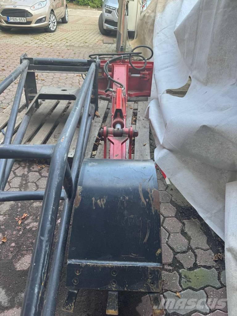 Cochet BDT Kanal kazma makinasi