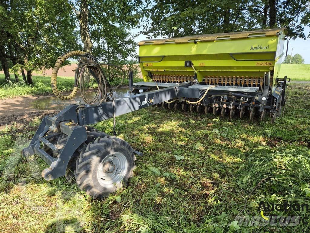 Junkkari M400 Plus Kombine hububat mibzerleri