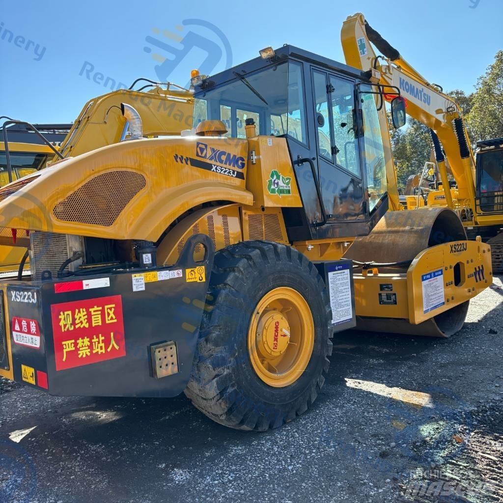 XCMG XS223J Tek tamburlu silindirler