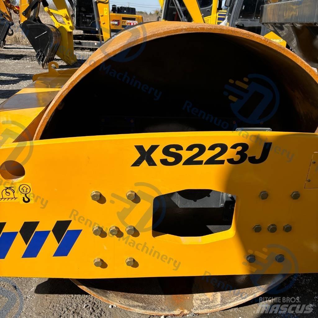 XCMG XS223J Tek tamburlu silindirler