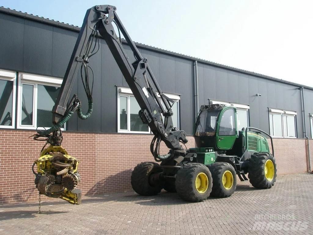 John Deere 1270E Biçerdöverler