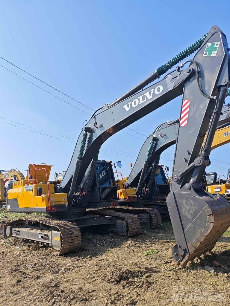 Volvo EC 250 D L Paletli ekskavatörler
