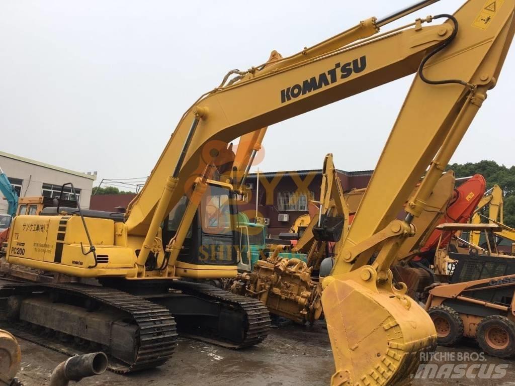 Komatsu PC 200 Paletli ekskavatörler