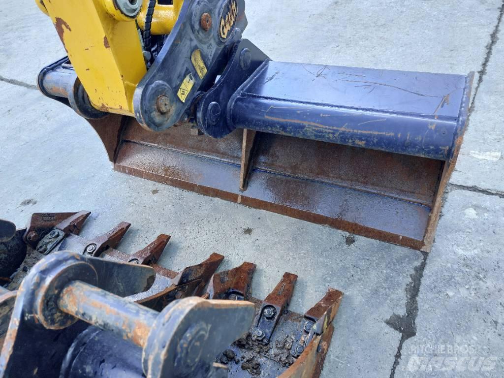 Komatsu PC26MR-5 Mini ekskavatörler, 7 tona dek