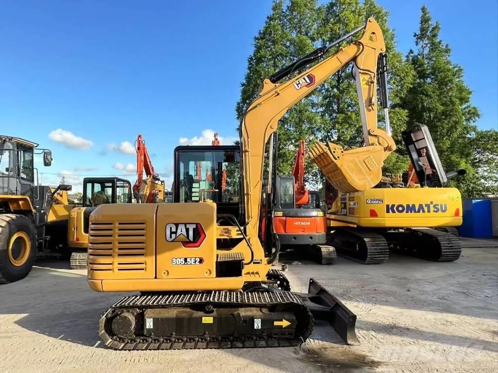 CAT 305.5E2 Mini ekskavatörler, 7 tona dek