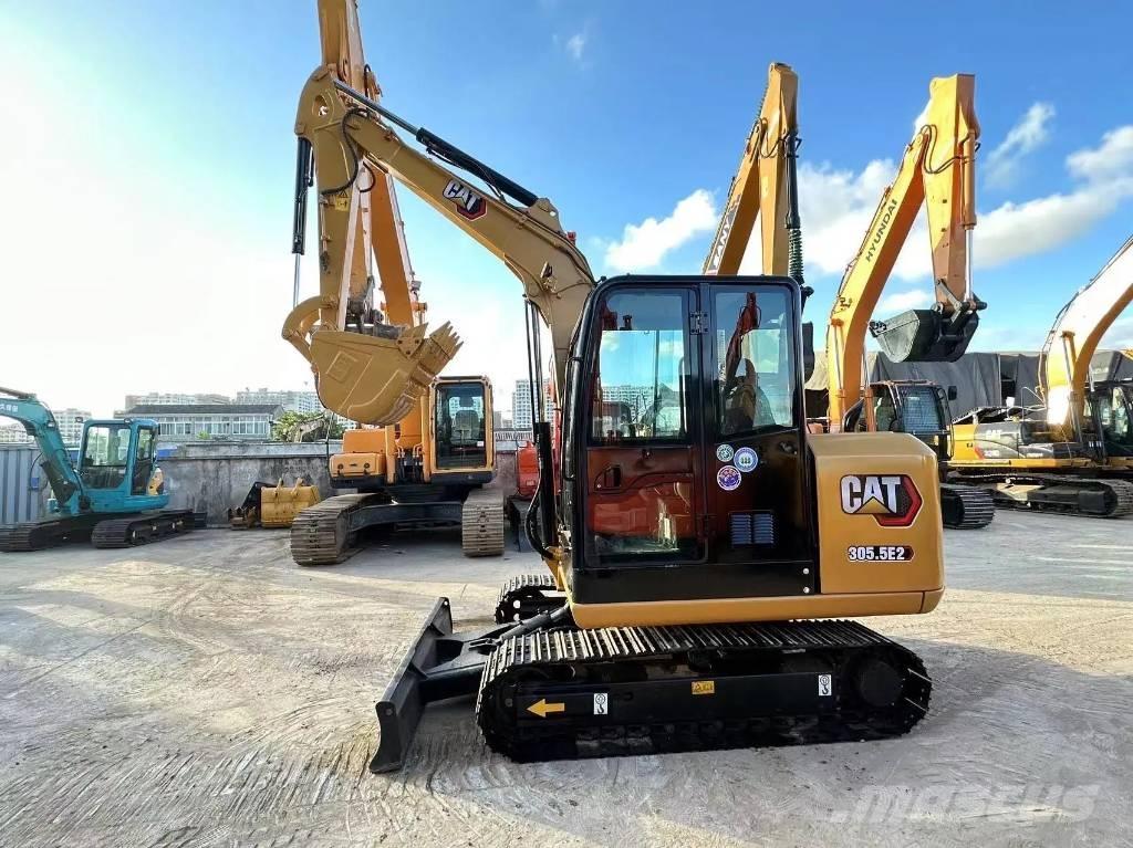 CAT 305.5E2 Mini ekskavatörler, 7 tona dek