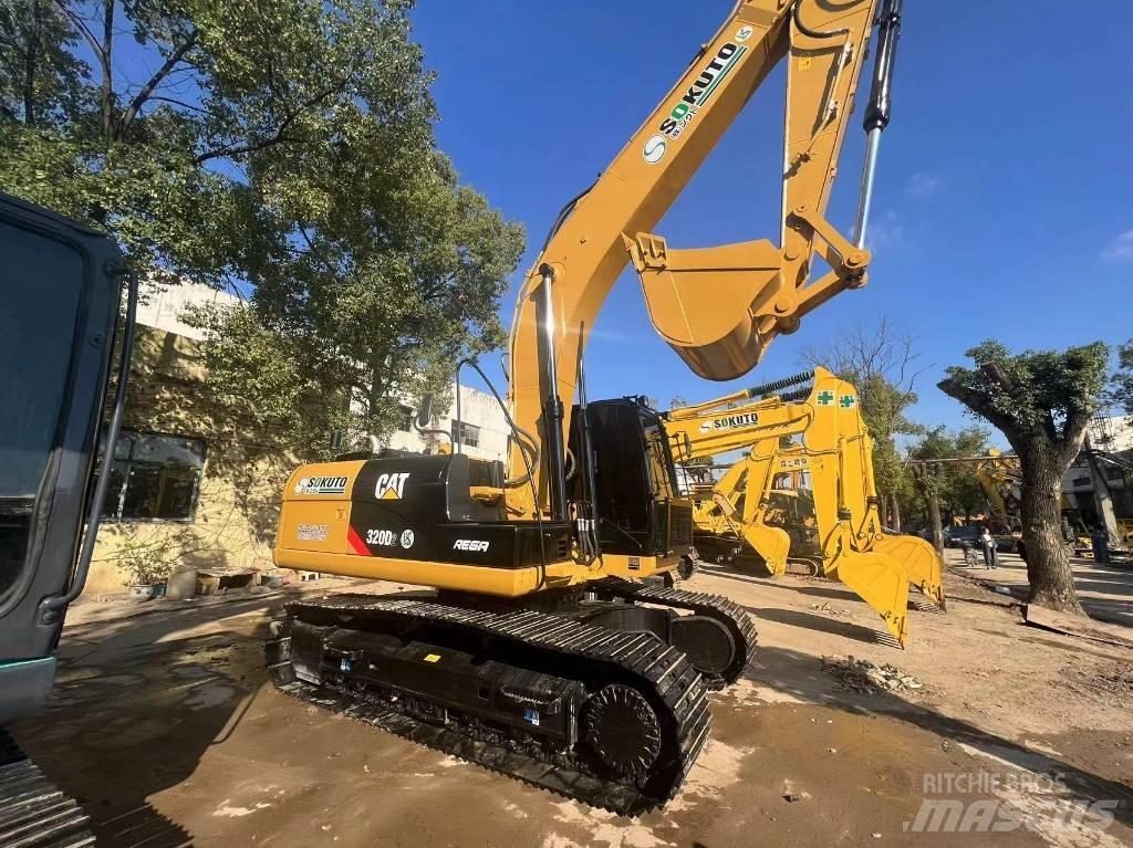 CAT 320 D Paletli ekskavatörler