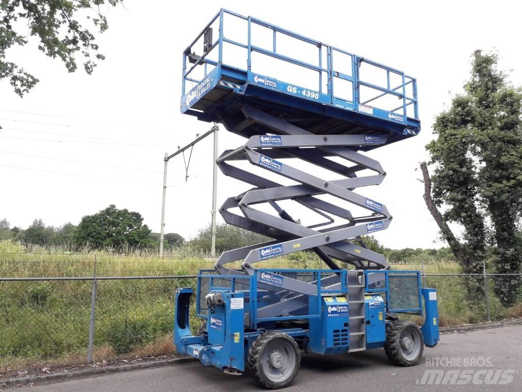 Genie GS 4390 RT Makasli platformlar