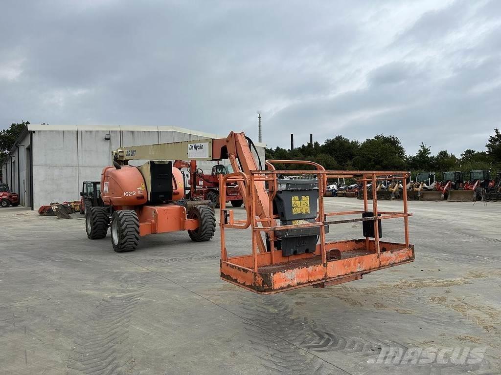 JLG 800AJ Körüklü personel platformları