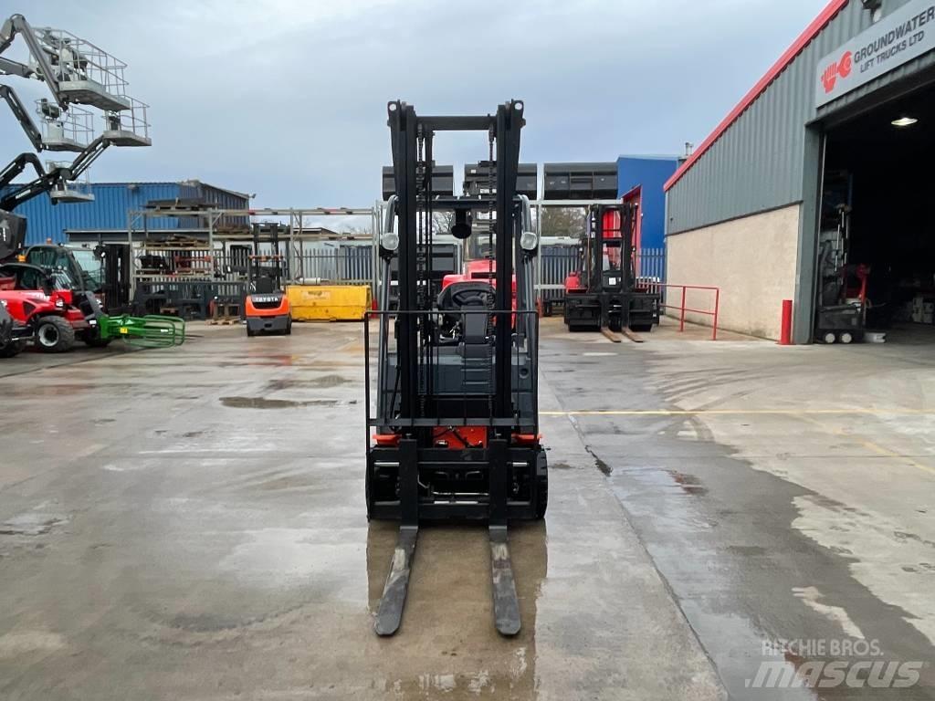 Toyota 8FBE15T Elektrikli forkliftler