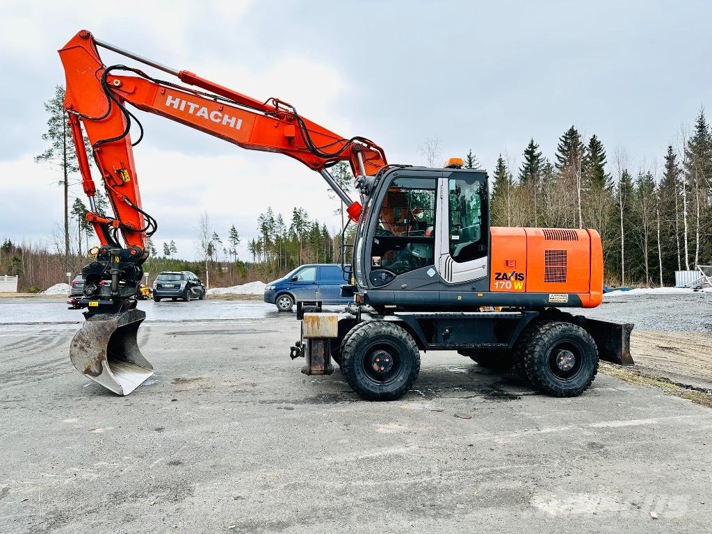 Hitachi Zaxis 170 W Lastik tekerli ekskavatörler