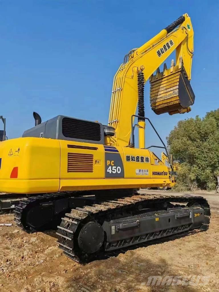 Komatsu 450-8 Paletli ekskavatörler