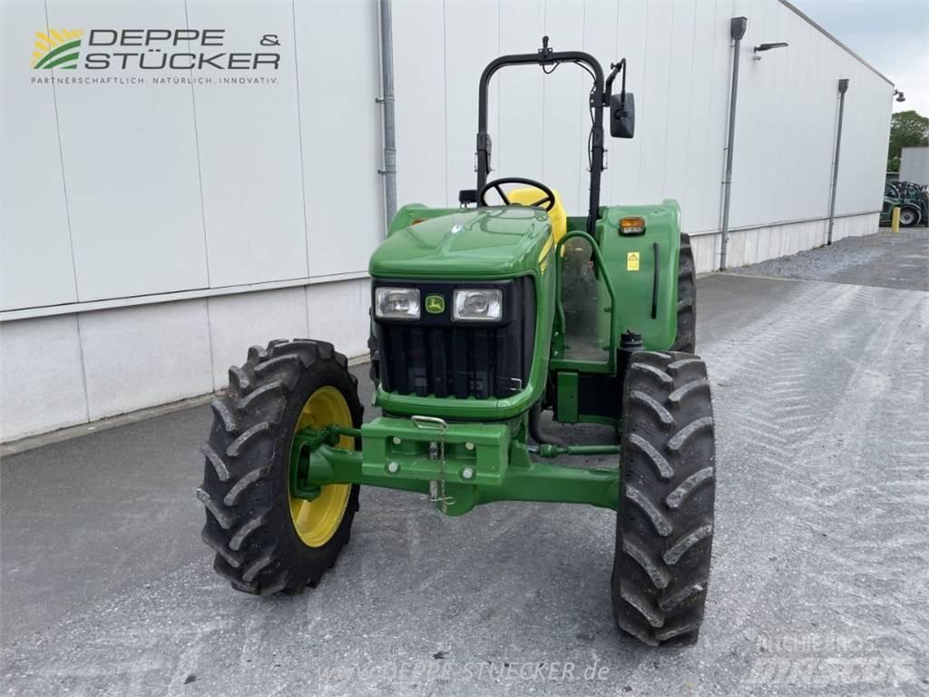 John Deere 5055E Traktörler