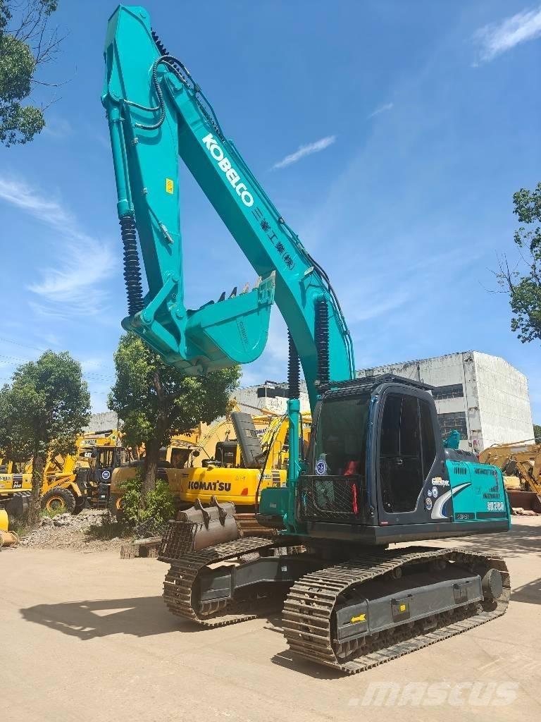 Kobelco SK 200 Paletli ekskavatörler
