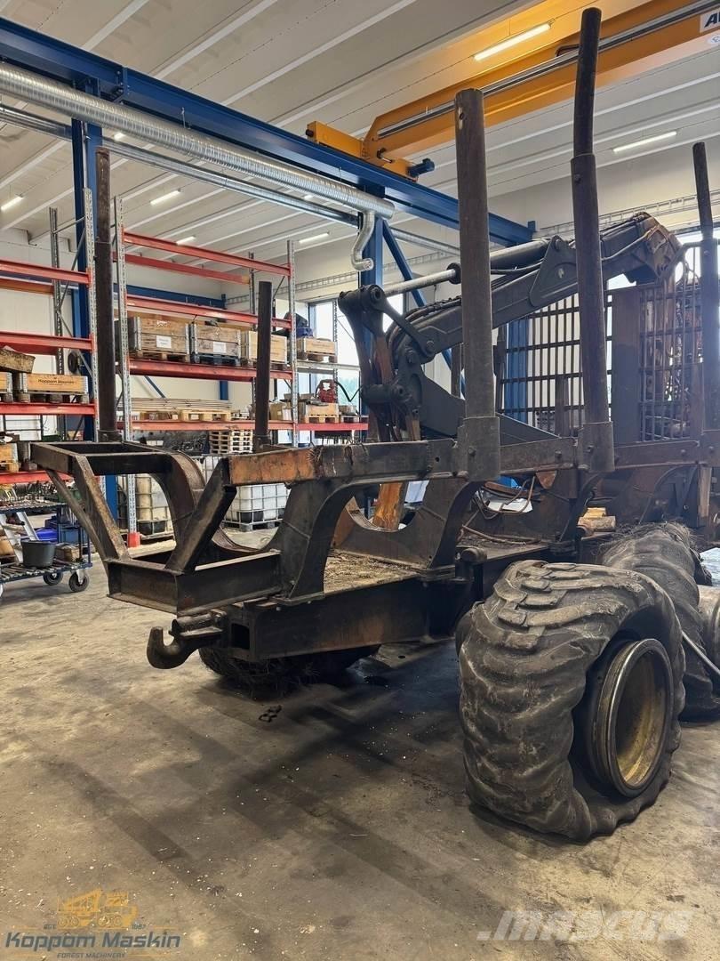 John Deere 1010E Tomruk yükleyici traktörler