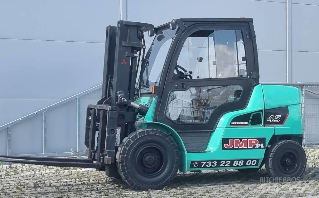 Mitsubishi FD45NT Dizel forkliftler