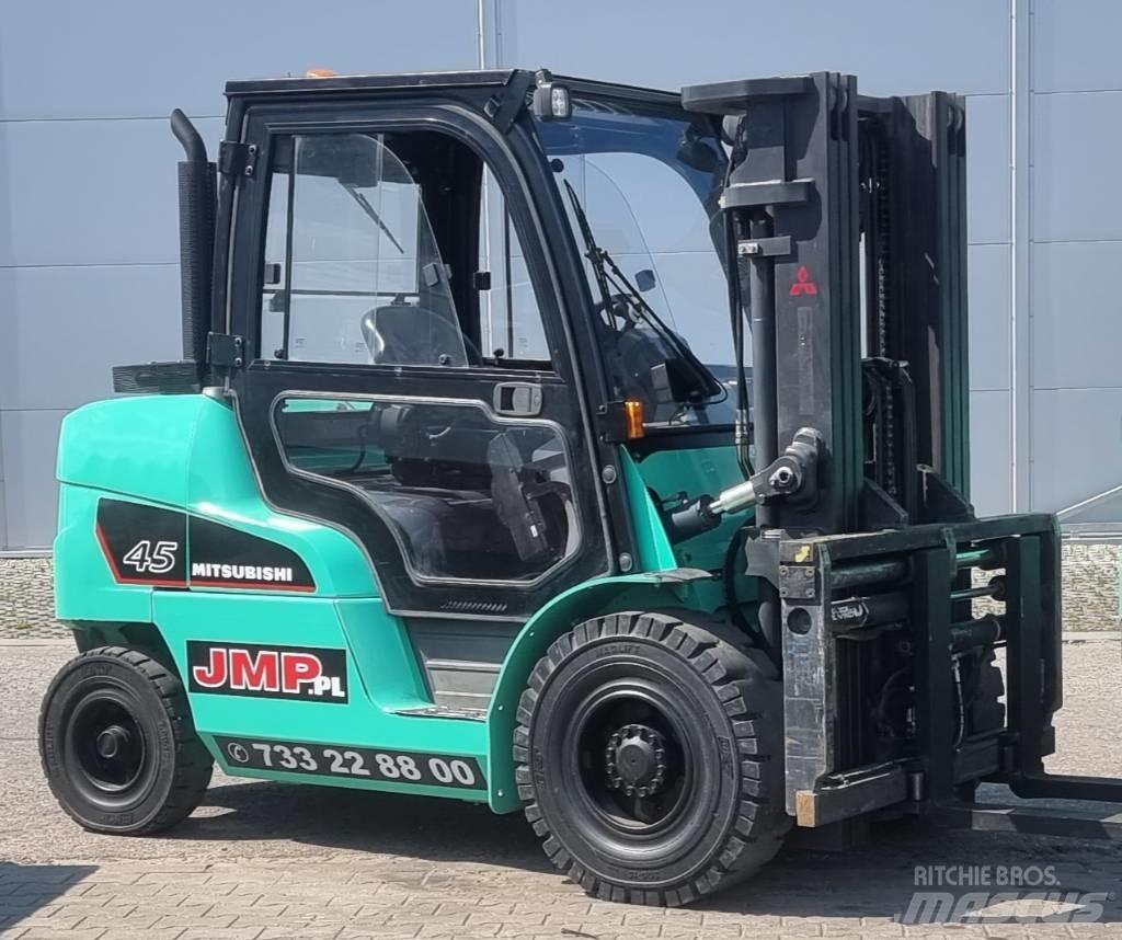 Mitsubishi FD45NT Dizel forkliftler