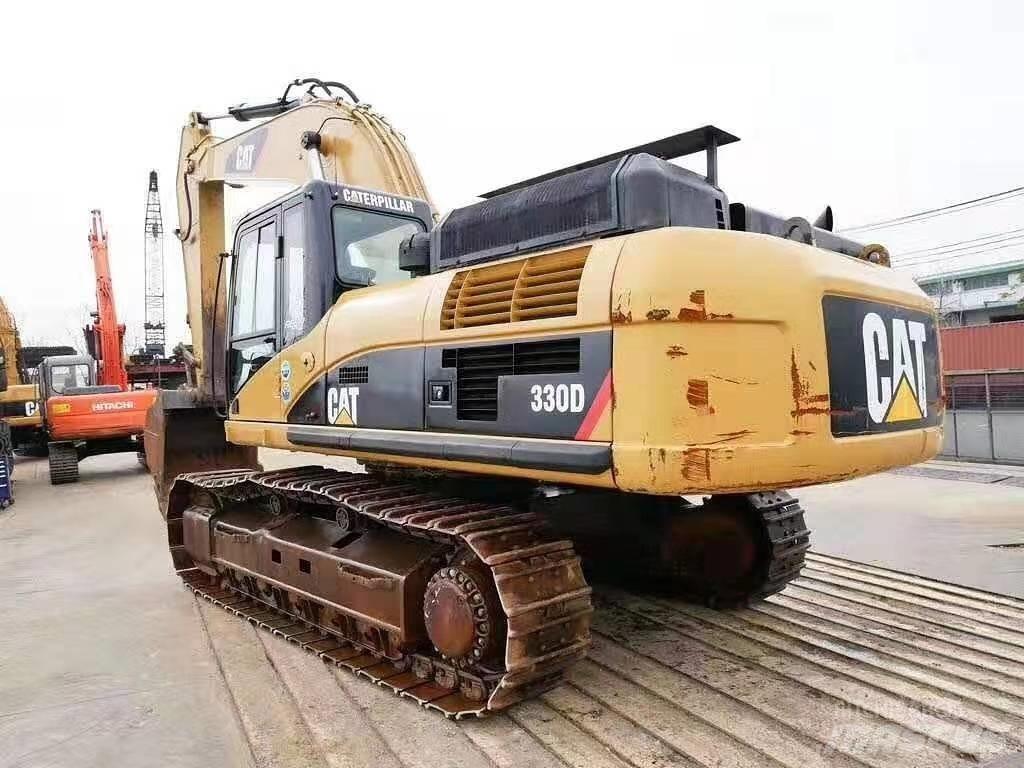 CAT 330 D Paletli ekskavatörler