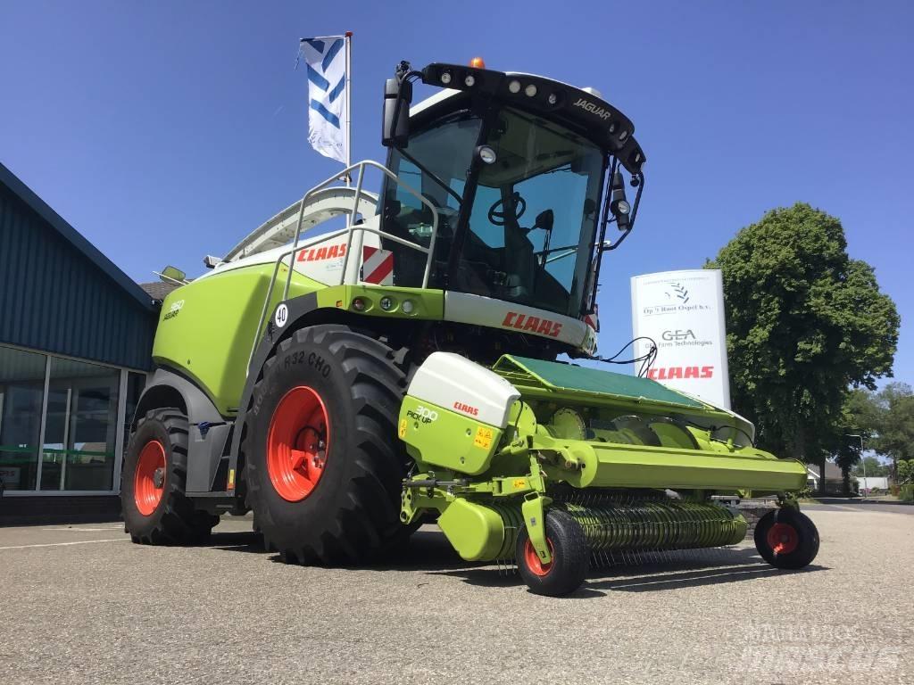 CLAAS Jaguar 960 Biçerdöverler